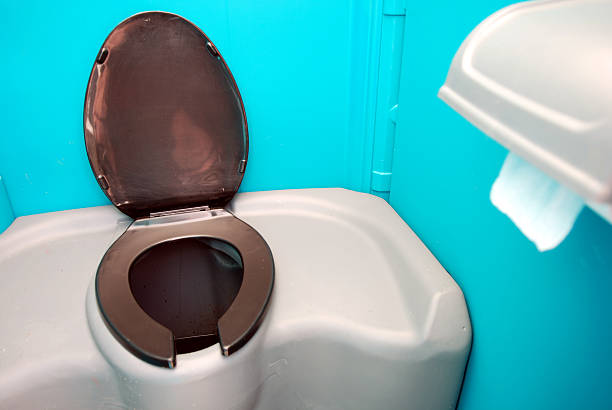 Best Portable bathroom rental  in Albertville, MN